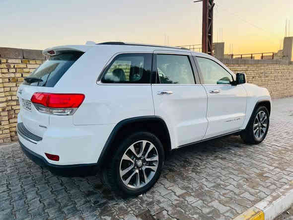 السلام عليكم 
جيب 2015 (خليجي)

فووووووول مواصفات لمتد

محرك 3600، 6 سلندر

مكفوله كفاااله عامه

مرقمه بغداد

السعر 268

***********
