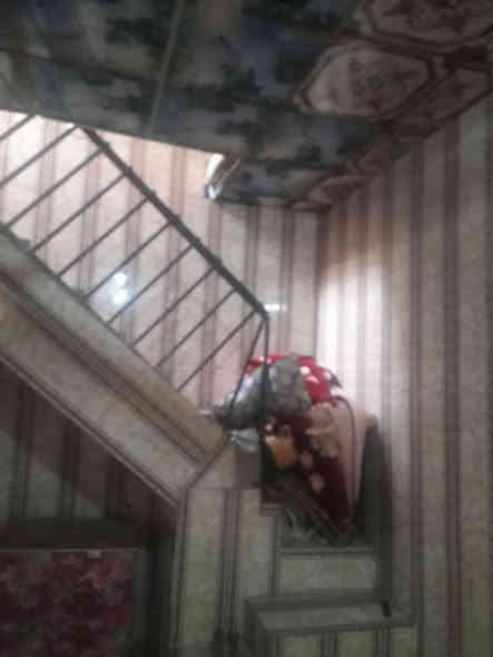 ١٠٠متر طابو زراعي مرقمه استقبال ٥و٤٠س في ٣ ومطبخ ٦في ٣وربع وصاله ٦في ٣وربع وغرفه ٤في ٤ حمام وتواليت بلباب وحمام وتواليت بلاخير بناء ابلوك جيري وعكاده حديد بلجيكي وصطحه صب اشارع الارئيسي تبليط رايده ب ٣٠ وبيه مجال  ***********
