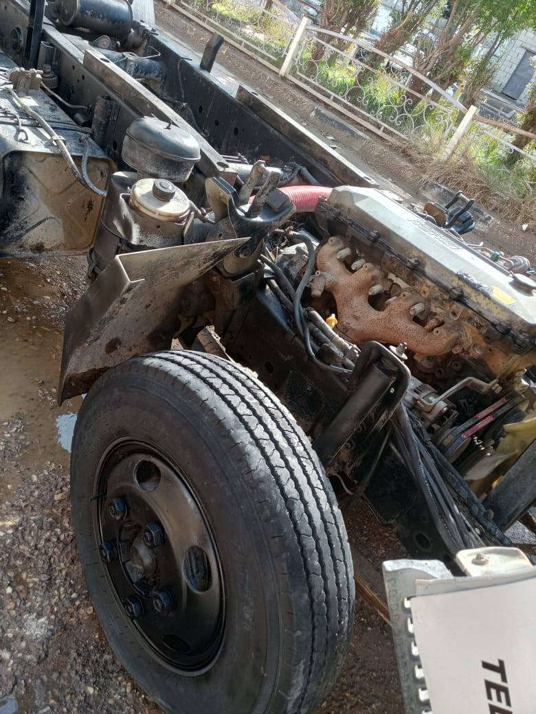 : السلام عليكم ازوزةموديل2006 بلادي فحل قلاب نظيفة  ورك فوق الهوزن شاصي مكفول
 السعر75وبيه مجال 
 مكاني الكوت
***********
***********
