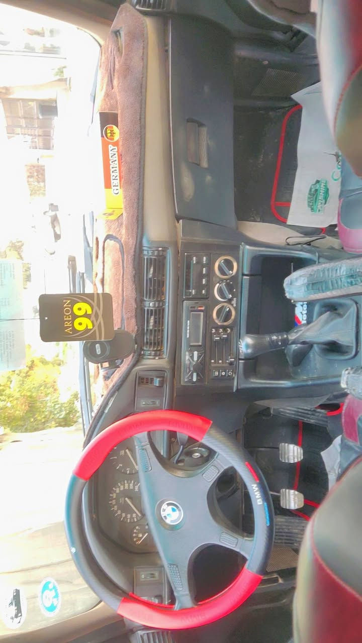 بيئيم موديل 1991
حجم 520
رقم سليمانية   سنوية لحد 2029
كوبون بنزين بي 
كير و محرك شرط 
شرط تحويل
مكاني كركوك
سعر :60
رقم اتصل 
***********
