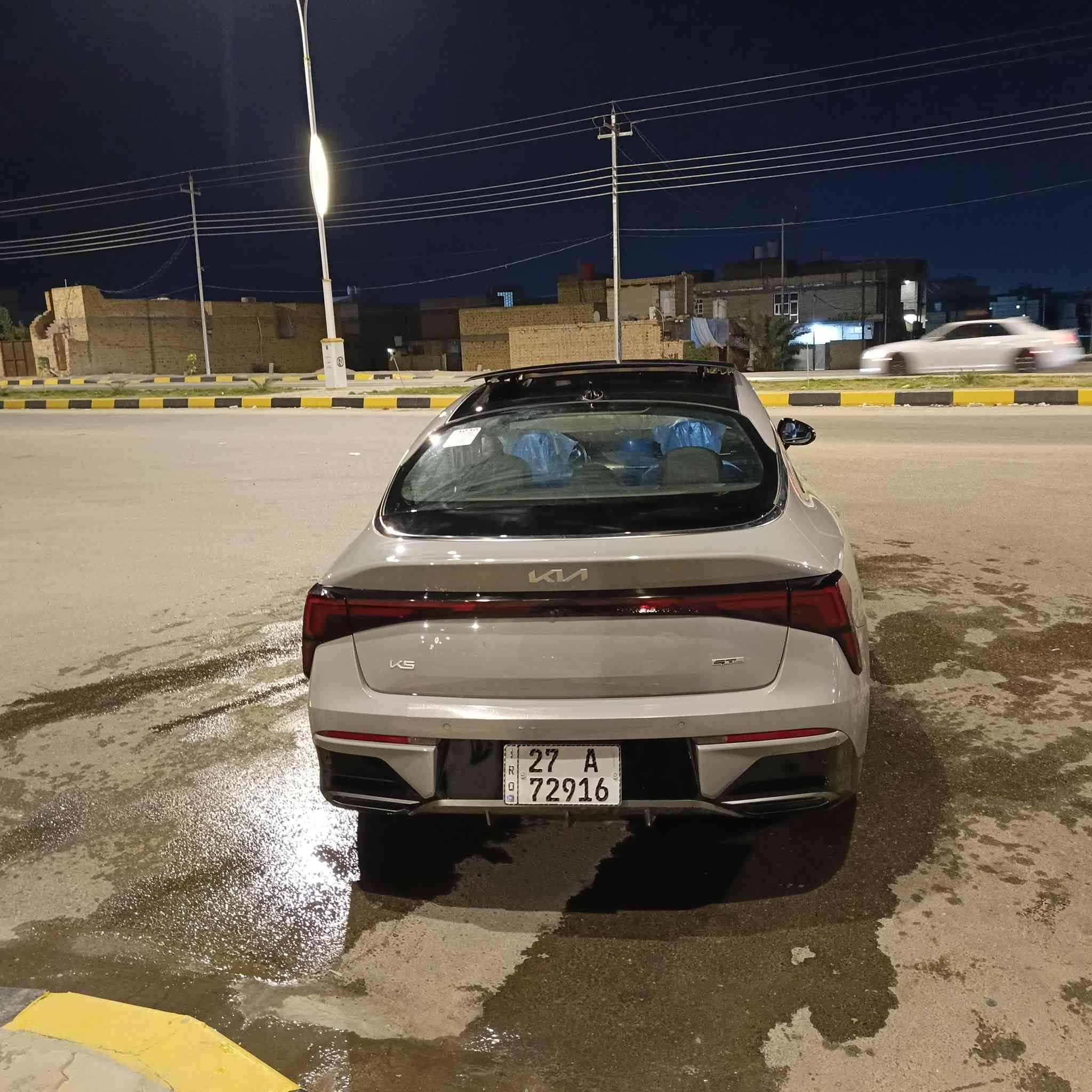 __السلام عليكم_
*~كيا فايف K5*~

موديل. 2025

وارد امريكي 

رقم ذي قار معوقين

فول مواصفات 1/1 جيتي لاين 

1 بصمه تشغيل 

2بصمه ابواب 

3تشغيل عن بعد

4شاشه منتصله

5سايد ابريك كهربائي

6بنوراما

7كشن كهربائي 

8داخل كشن اسود

9 نقطه عمياء

10شاحن لاسلكي

11وضاع قياده 

12جنطه ذكيه

13 حساسات امامي خلفي

14رادار  

15قياده ذاتيه

16تحديد مسار

حادثها مبدل بنيد فقط

مكاني ناصريه 

السعر ~_175_ وبيها مجال قليل

الرقم   ***********
