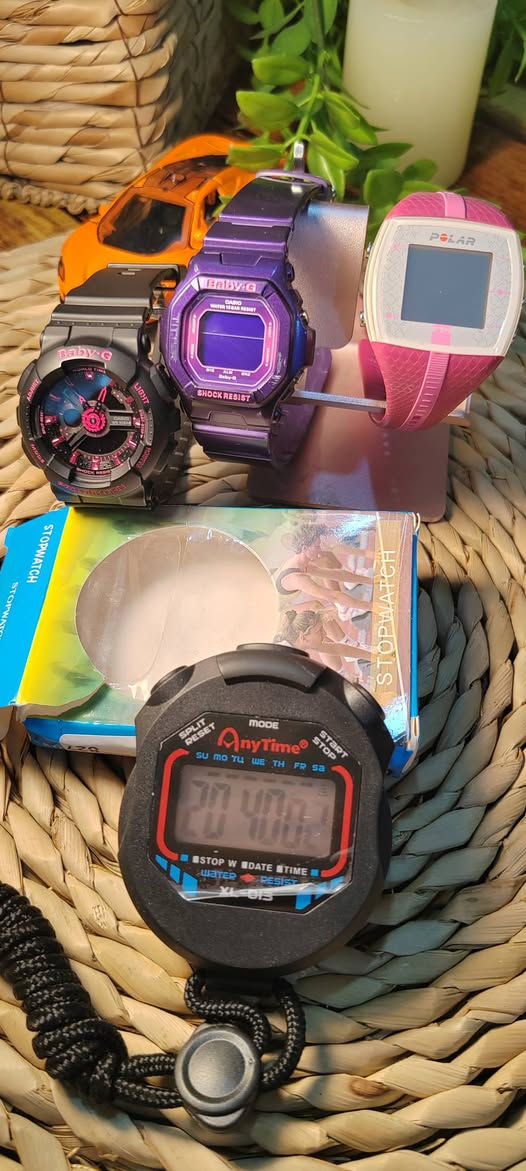 4 قطع ساعات اصلية  بالة شرط النضافة
بسعر 60 الف


**إذا كنت صاحب هذا الإعلان وتريد حذفه لأي سبب، رجاءا أرسل رسالة إلى الدعم الفني**