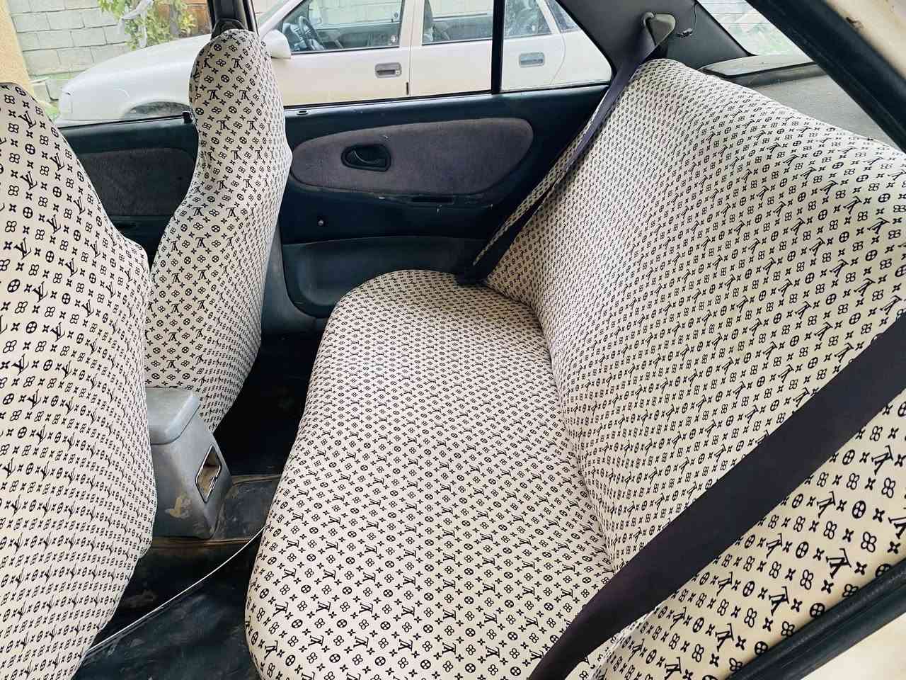 بروتون 2002 نواب ضباط جاهزه من كلشي كير محرك شرط  سعر 19 بيها مجال قليل مكاني الحويجة 
***********
