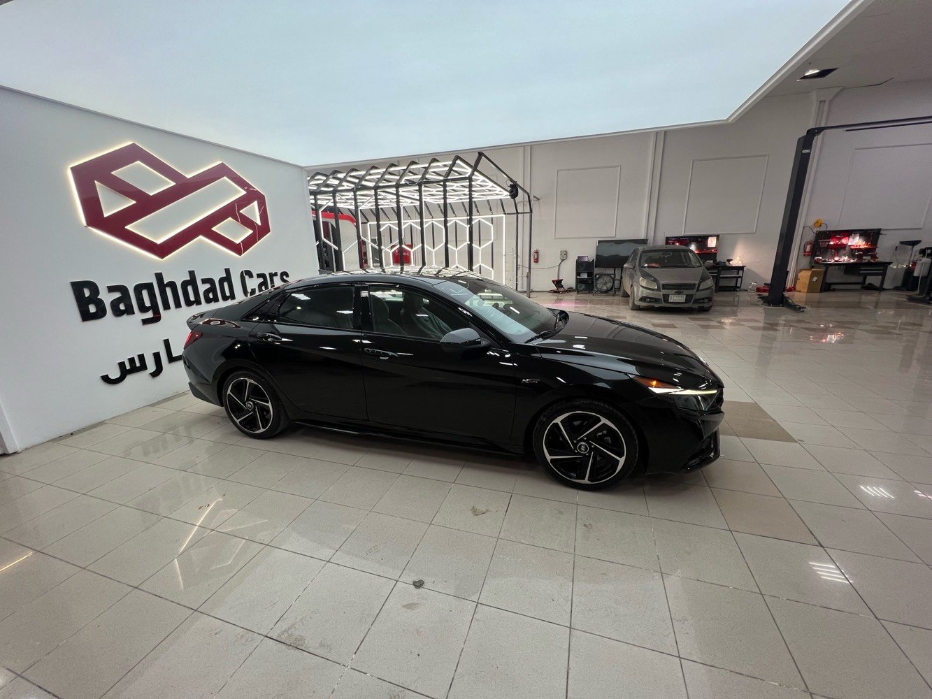 2023HYUNDAI Elantra  N line🇺🇸
(هونداي النترا ان لاين) 
(رقم أربيل جديد هزه جديده
) 
المواصفات فول ١/١  (N line )

(سياره شخط مابيها رصعه مابيها)
مشيه 32ميل

مكينة تيربو رياضي ✈️
بدون دوانز السياره 🤍
 (كير توماتيك (دبل كلج الماني (DCT)
سلايت روف (فتحة بلسقف )
شفتات ستيرن رياضي ➕ ➖🔥
مود السرعة في الدشبول نظام الانطلاق القصوى
بصمة تشغيل مع بصمة ابواب 
تشغيل عن بعد 
شاحن لاسلكي بدون كيبل🔥
صندوق ذكي بصمة فتج تلقائي عند الاقتراب
                                               🔥الكشنات تحكم كهرب
                                                         🔥تدفئة كشنات 
                         🔥كشنات حضن جلد ومخمل ومطرز N 
                   🚩بطاين ابواب كلها مطرزة خيط احمر مميز
                                     بصمات N  على الكير وبلستيرن 
دوسات جانبية رياضي شركة 🏁
لايت لد مميز بلادي
بك لايت لد متصل  مميز 
رادار امامي تحديد المسار  
رادارات جانبية النقطة العمياء  
حساسات خلفية للتنبية  والتوقف الذاتي عند الرجوع 
نظام القيادة الذكية لمسافات محدودة مع السيارة الامامية
نظام الوقوف الذاتي عند الاقتراب من مركبة 
كامرة خلفية HD تعمل من اتجاهين مختلفين
اضواء ترحيب عند الاقتراب
كروز تثبيت السرعة
نظام تحديد المسار
قيادة ثلاث وضعيات (نورمل + سمارت + سبورت)
فول تحكم جهتين استيرن 
شاشة اعطال واشارة ترحيب
مانع انزلاق نظام تركشن
تبريد شاشه منفصل
ويل رياضي  18 مميز 
شاشة لعرض العطلات وقياس ضغط الاطارات ولضبط اعدادات السيارة 
شاشة كبيره بل وسط  تدعم نظام الابل كار بلي والاندرويد اوتو بدون كيبل
8 انج + GPS+ بوصله + كامره خلفية دواره بنظام  
دمام سماعات اصلي امامي 
 
---------------------------                      
الضرر (بابين مثل موضحه بل صوره بيها كلير بدون معجون 2) 
سعرها158بيها مجال 
رقم الهاتف: 
-***********
