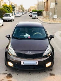 للبيع كيا ريو ٢٠١٥ (خليجي) مكينة ١٦٠٠ دبل قطره رقم بغداد الدولي سنويه ...