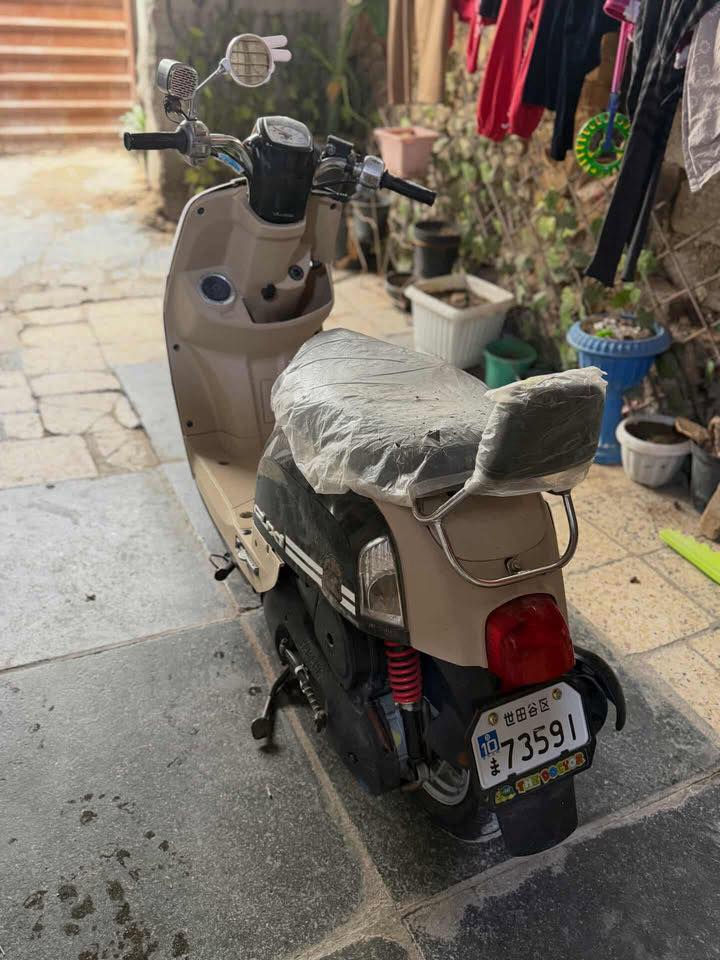 ماكس بوليس للبيع دراجه نظيفه رمبه ختم واحد مكينه خرسه مال بيت ما اطلع بيهه عدي تكتك وعايفه شراي يجي واتساب رقم الهاتف ‭٠٧٧٥ ٠٣٨ ٤٢٢٣‬ مكاني بغداد الحريه
