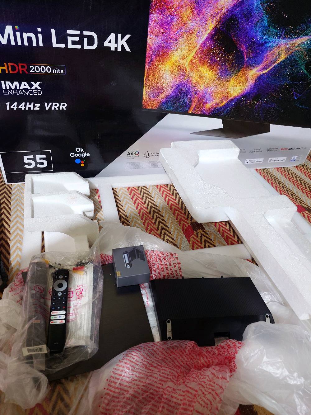 شاشة tcl c845 منلد حجم 55 نظافة 100 % مع كافة ملحقاته وكارتونته ووصل الضمان للبيع السعر 800 مجال بسبط عنواني بغداد اي استفسار عالرقم ***********