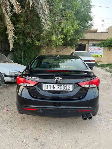 السلام عليكم النترا ٢٠١٦ كوبيه (تك باب)
محرك ٢٠٠٠ gdi

كير اوتو 

تحكمات ستيرن 

بيها نظام الECO 

تدفئه بالكشنات (التدفئه ملغيه)

شاشه جبيره وياها كامرا خلفيه

سماعات صوت قوي ومرتب وباقي المواصفات معروفه

السياره من الداخل واسعه كلش وكعدتها مريحه 

صدرها وكهربائياتها مضبوطه

 كير ومحرك مابيهن شي

مسوي عليها ادامه بلكات ونوزلات ودهن جديد وفلاتر 

مصارلها اسبوع 

بيها اربع قطع وكم رصعه خفيفه اني ابيعلك حزام 
بأسمي السياره وسنويه لل٣٠ وشرط التحويل 

السعر ٨٠ قفل 

مكاني بغداد 

*********** متواجد واتساب
