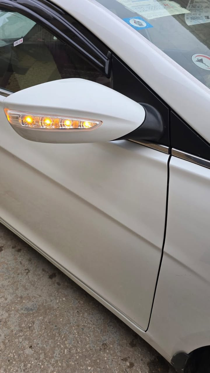 سوناتا ٢٠١٢ خليجي ماشي ٢٥٠ سياره جديده كفاله عدا بارد موضح بالسونار سعر ١٢٥ وبيهه مجال قليل رقم بصره استفسار ***********
