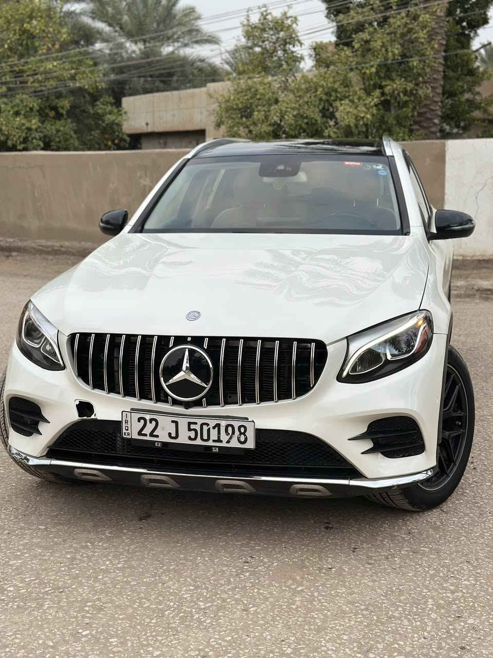 السلام عليكم 
للبيع او مراوس حسب القناعة
مارسدس لون ابيض
‏GLC300 AMG 
موديل 2017
فول الفول – وارد أمريكي
 الحادث صبغ بنيد فقط بدون دواخل
مكينه 4سلندر تيربو
بانوراما
 كشنات جلد
دبل ماوس
رادارات
 بصمات اربع ابواب
 خزن ميموري
صندوق شفط
 إنارة مخفية
كشنات كهرباء + تدفئة
كاميرا دواره 
حساسات
وبعد هواي مواصفات
🚗 مرقمة وجاهزة باسمي تريد وكالة تريد تحويل
💰 السعر //225
📞 ***********
#السيارة_جاهزه_وبدون_نقص
