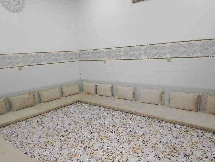 دار للبيع🏠 بسعر جدا جدا مناسب
مساحه 170 متر
واجهه 7.25
طابق واحد 
2 غرف 

سعر  52   مليون وبيه مجال 

موقع الدار خلف معمل غاز التوفيق

الاستفسار اتصل على الارقام التاليه
***********     
***********     

   #عقارات_البصمة_الملكية
#مقاولات_عامه_بناء_بالقساط  #بيع_وشراء_الدور_والاراضي
