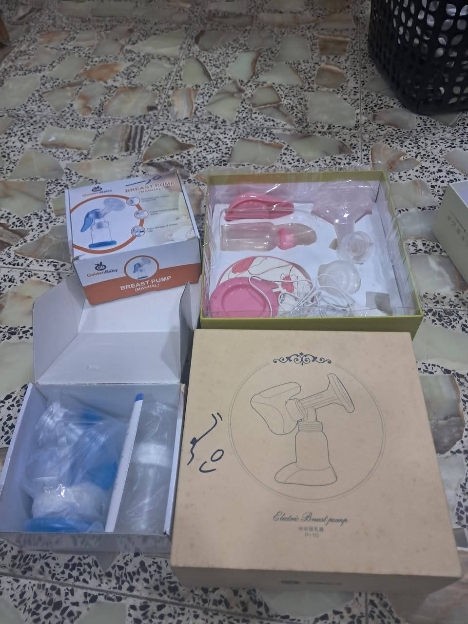 اربعه ملاطات ما حليم نسائيه
سعر 30لف معه التوصيل لجميع المحافظات العراق 🇮🇶مجاني 
رقم ***********
@امزونالعراق
