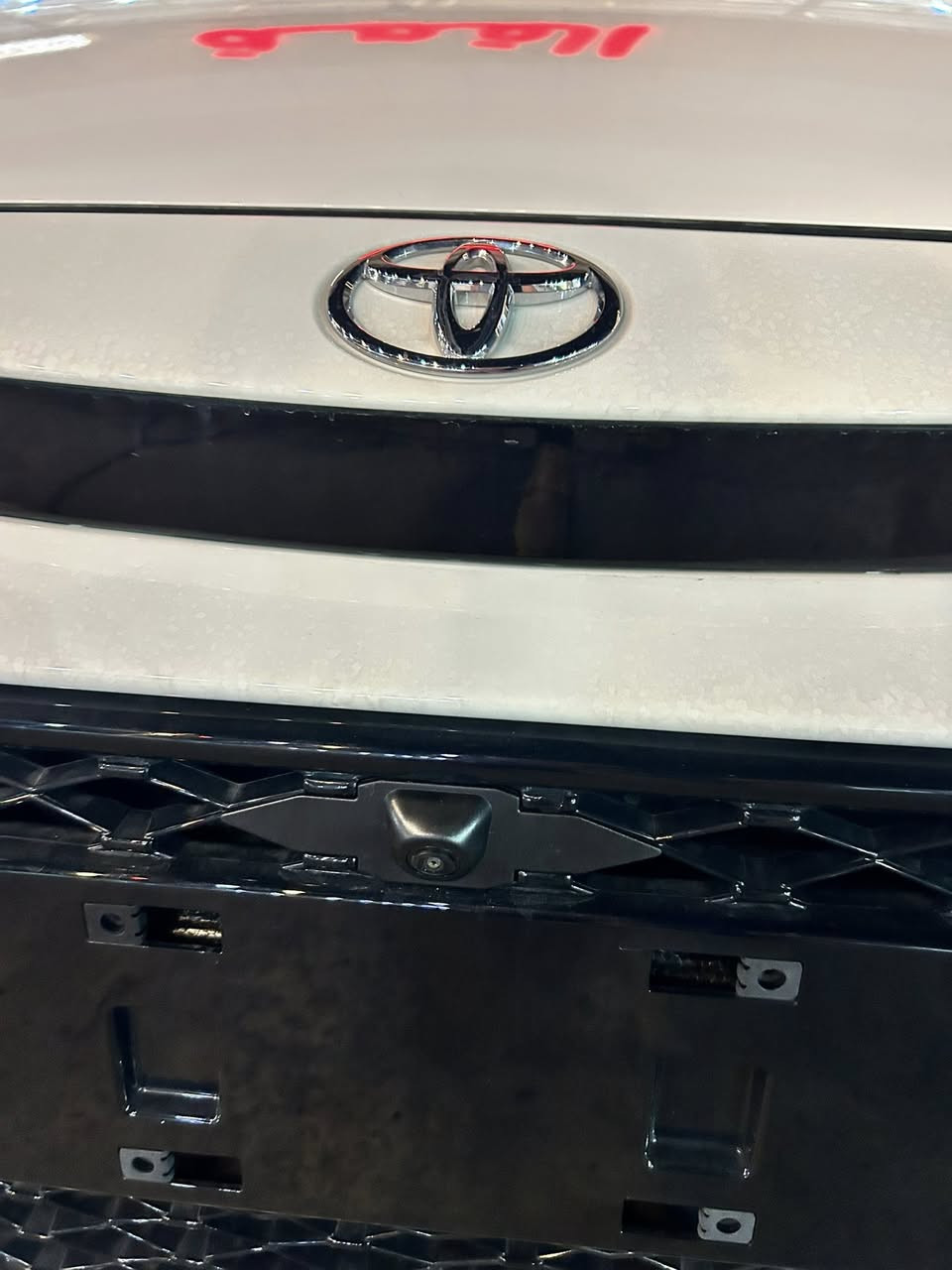 تويوتا كورولا GR هايبرد 2025 – فخامة رياضية باستيـراد خاص
فول مواصفات🔥🔥

📍📍تميز عن الجميع بسيارة تجمع بين الأداء، الأناقة، والتوفير – متوفرة الآن حصرياً لدى معرض القمة

المواصفات: – محرك 1800 سي سي هايبرد – 4 سلندر

1️⃣– ناقل حركة E-CVT ناعم وذكي

2️⃣– تصميم خارجي رياضي بلمسات Piano Black

3️⃣– مقاعد جلد راقية (ألوان: أحمر – نيلي– مشمشي)

4️⃣– مقعد كهربائي واحد

5️⃣– فتحة سقف

6️⃣– 4 كاميرات رؤية محيطية مع نظام تسجيل

7️⃣– شاشة وسطية تدعم Apple CarPlay وAndroid Auto

8️⃣– دخول ذكي + تشغيل بصمة

9️⃣– رادار أمامي + تنبيه مغادرة المسار

🔟– أنوار LED أمامية وخلفية

1️⃣1️⃣– جنوط GR قياس 17 إنش

1️⃣2️⃣– عداد ديجيتال + تحكم من الستيرن

1️⃣3️⃣– مكيف أوتوماتيكي ثنائي المناطق

1️⃣4️⃣– نظام تثبيت سرعة

🔥🔥–تتمرقمة بغداد – 

💵💵السعر: 27,000,000 دينار فقط💵💵

📍المكان: معرض القمة – بغداد / البياع  المدخل مقابل صناعة  البياع

للاستفسار:

***********

***********
