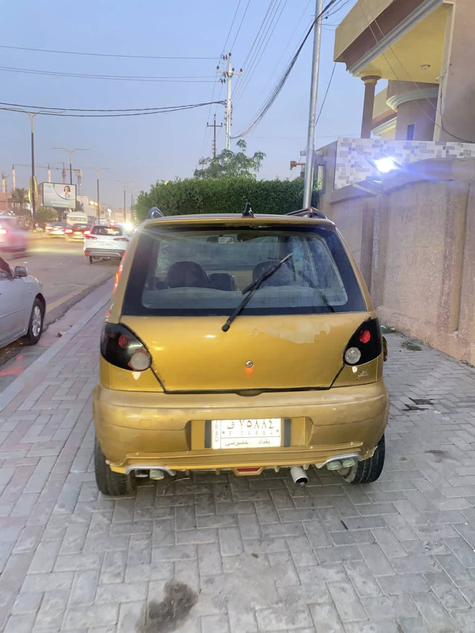‏السلام عليكم البيع سيارة كوكو موديل 98 رقم بغداد سعر 13وبيه مجال *********** مكان فلوجه
