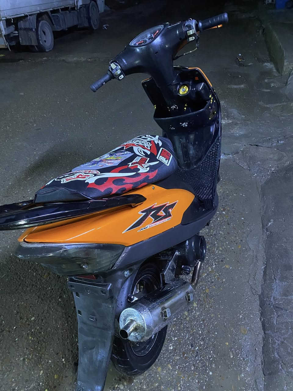 سلام عليكم دراجه ماكس عدله بيه دبل رياضي سبايدر يدات وصالنصه رياضي دراجه مابيه اي نقص شلع معدل فولل ماعد نقص بس سلف هاهي مكان بغداد مدينه الصدر سعر ٥٠٠ رقم *********** واتساب فقط
