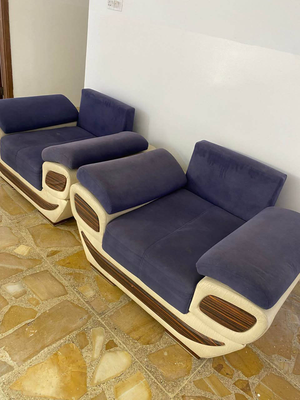 جوا السوك 
السعر 80 وبيها مجال
قنفات 3 قطع
نظافه 85 بالمية كركوك, العراق


**إذا كنت صاحب هذا الإعلان وتريد حذفه لأي سبب، رجاءا أرسل رسالة إلى الدعم الفني**