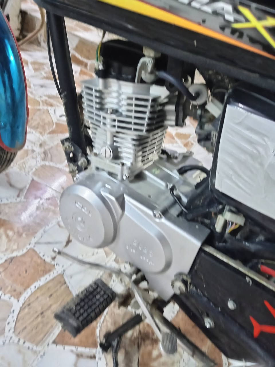 سلام علیکم للبیع سونلیک موديل 2023اي عيب مابي سعر550شراي تعال خاص
***********
