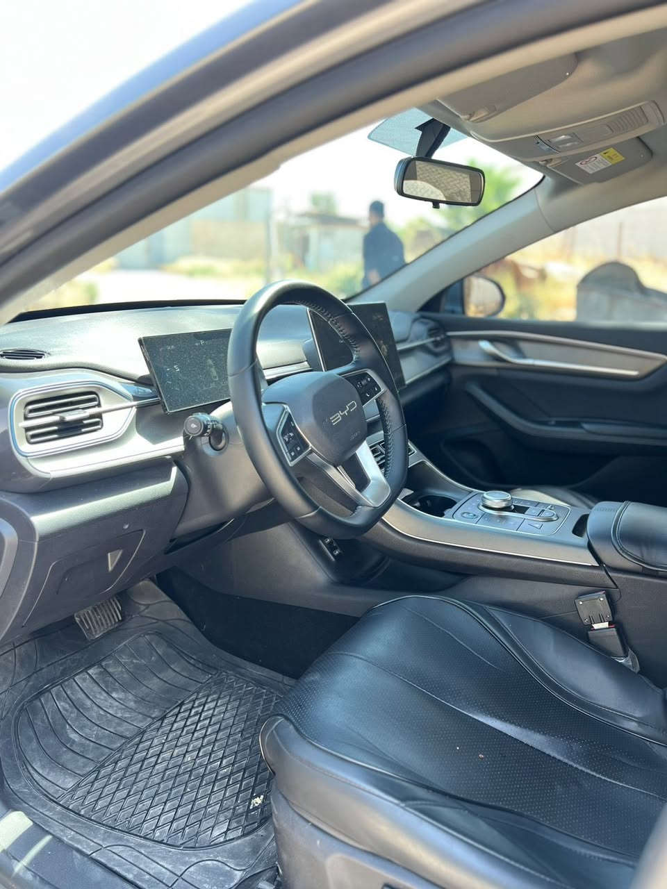 BYD destroyed 2025 
ممشى ٢٢ الف كيلو شبه الزيرو 
فحص كامل 
لون فيراني 
كفالة ٧ سنوات اوتوهوب
للتواصل 0787854374


**إذا كنت صاحب هذا الإعلان وتريد حذفه لأي سبب، رجاءا أرسل رسالة إلى الدعم الفني**
