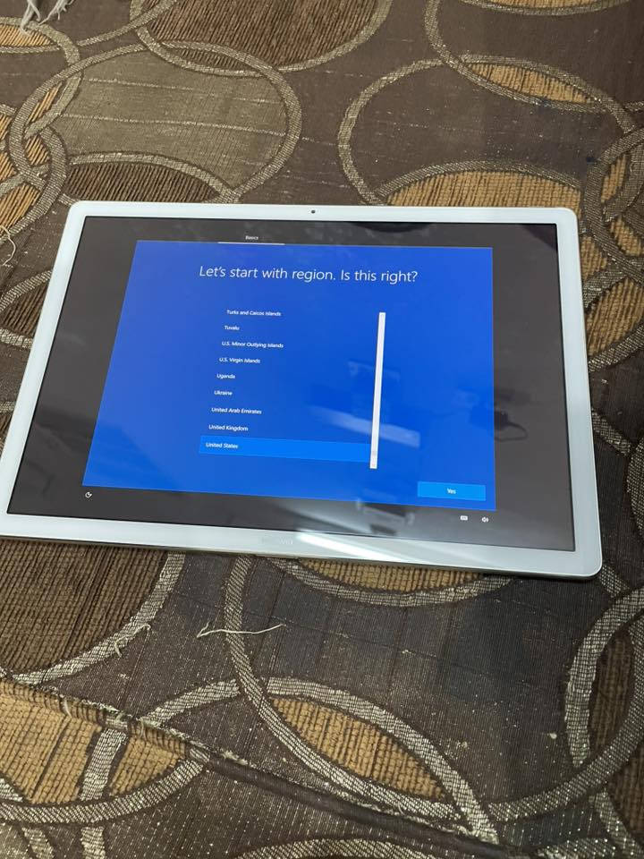 ايباد هواوي يحول الى لابتوب huawei mate book معه كل اغراض ويحول الى لابتوب وكفر 256GB
8 ram 
مستعمل بحاله الوكاله
بسعر 240 دينار


**إذا كنت صاحب هذا الإعلان وتريد حذفه لأي سبب، رجاءا أرسل رسالة إلى الدعم الفني**