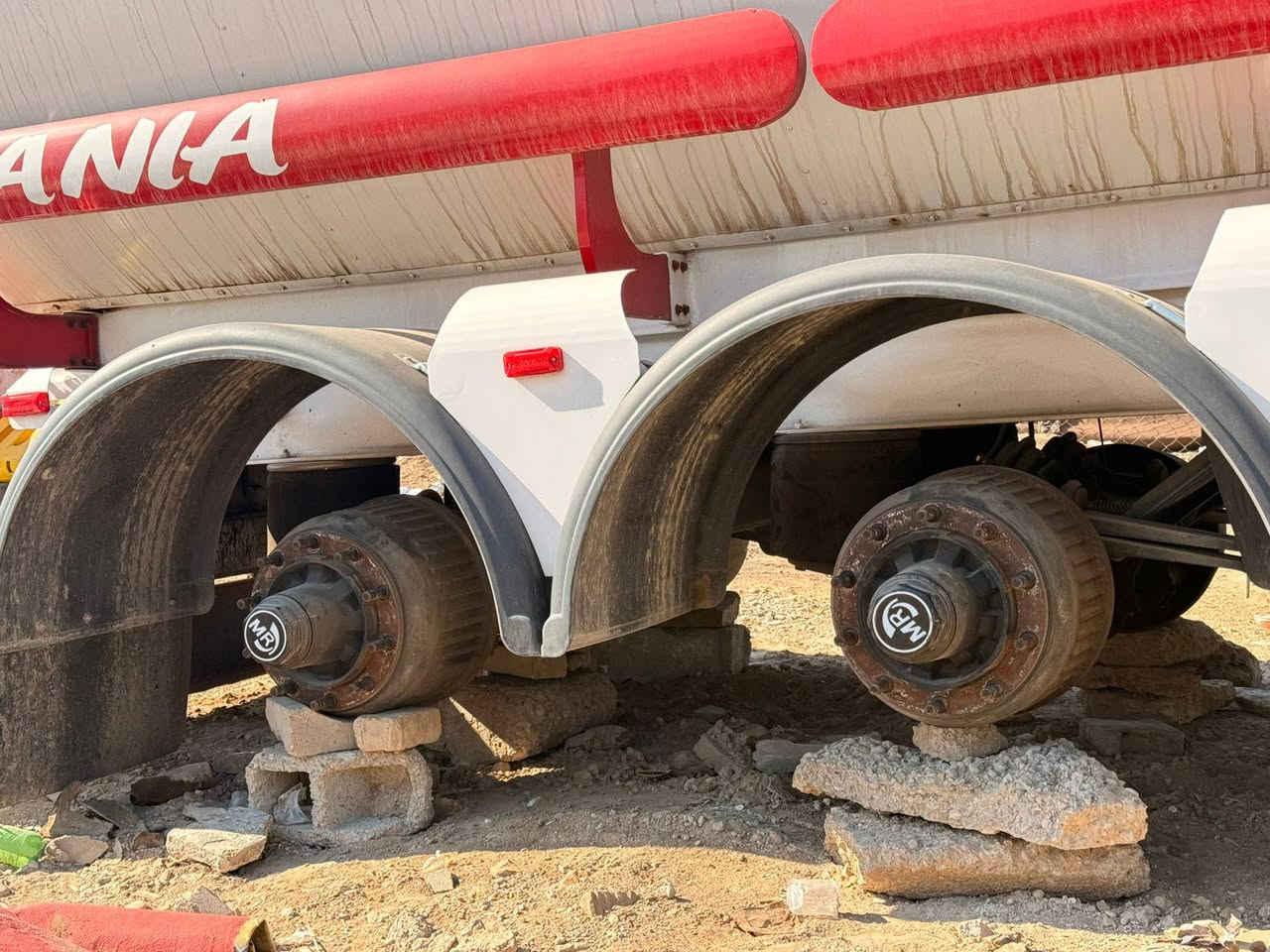 اسلام عليكم تانكي للبيع مديل 2025 تانكي شغل الموصل عمار جلو تانكي ذاب 3 دروب فصخ وربط سليمانية  للستفسار ***********
