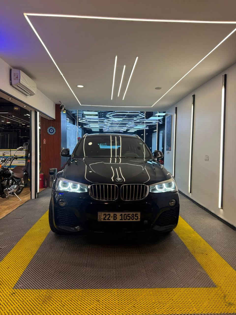 للبيع بي ام دبليو X4 موديل ٢٠١٧ خليجية بحالة ممتازة ماشية فقط ٥٠ الف كم حقيقي رقم اربيل الجديد باسم راعيها للاتصال ***********رقم صاحب السيارة وسونارها كدامكم
