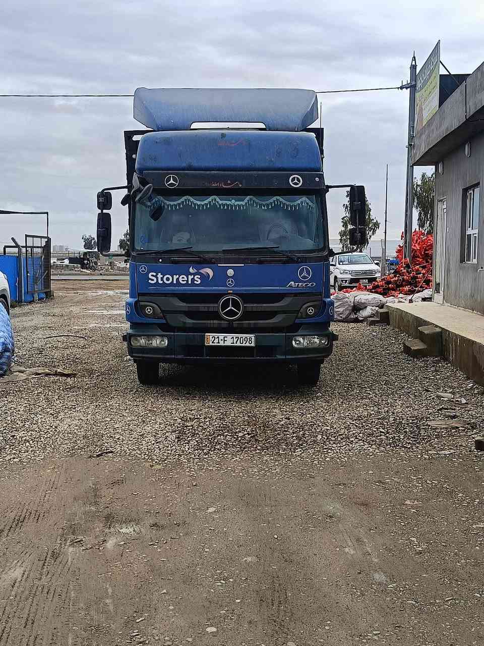 مارسدس اتيكو البيع موديل 2005 مكينه اربعه بستم 6 برقي طول سته وربع سنويه 2030 بسمي تخم تاير جديد.   السعر. 170 وبيه مجال بصيط.  ***********
