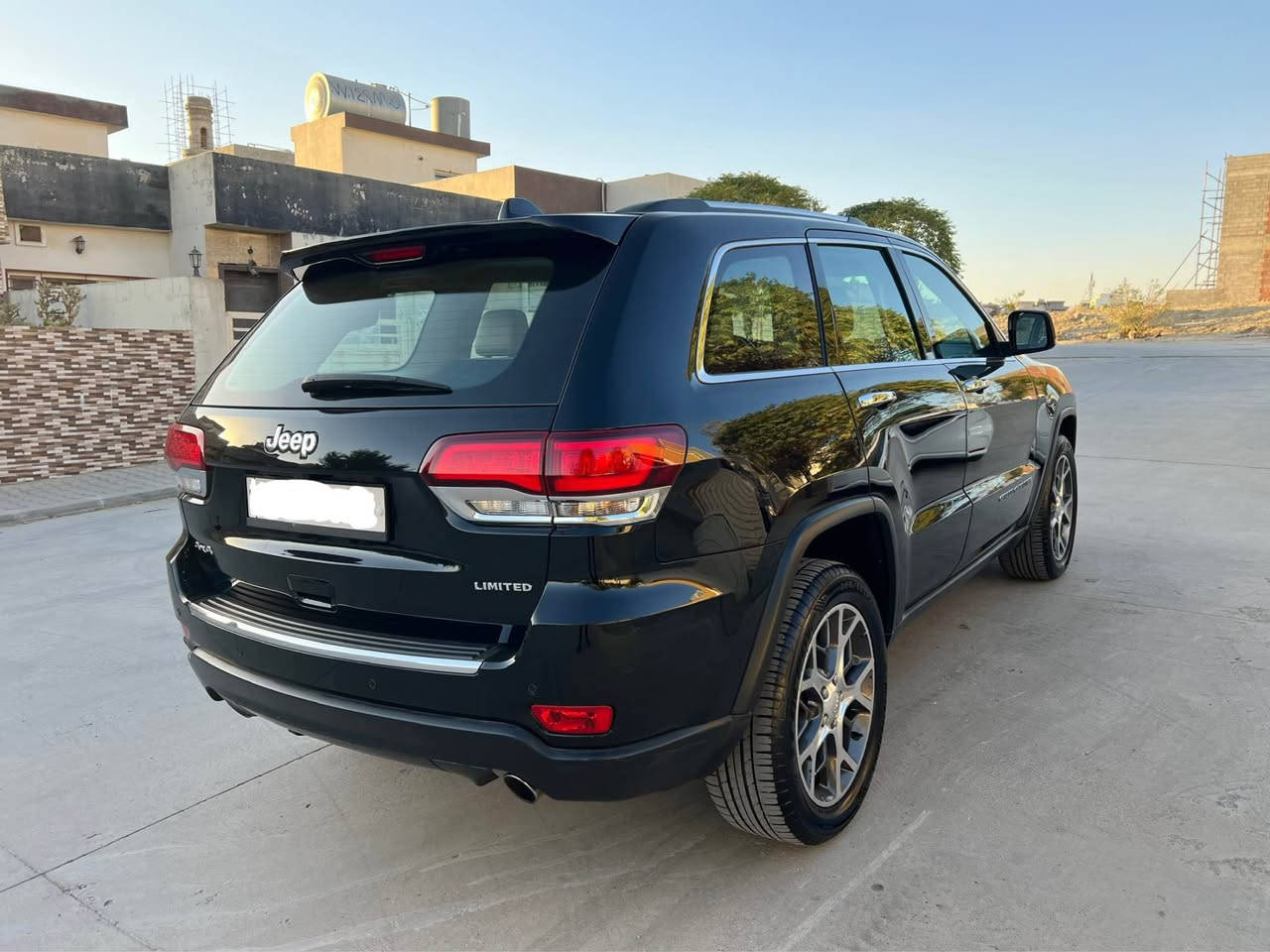 Grand cheroke 2021 sharikai harlm tanha 33000Km roshtwa tanha  2 sardy bchoky haya السليمانية, العراق


**إذا كنت صاحب هذا الإعلان وتريد حذفه لأي سبب، رجاءا أرسل رسالة إلى الدعم الفني**