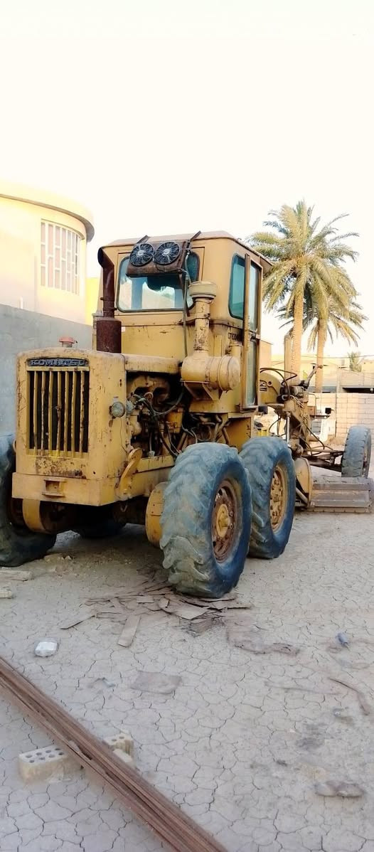 سلام عليكم كريدر كومتسو 37،مديل 82 خير من الله حداديه كير خير من الله كهربايات كلهه شغاله رقم وسنويه التصال علا رقم ‏‪***********‬‏
