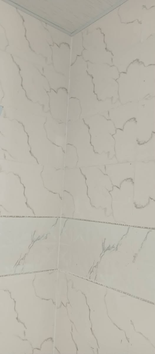 سه رتابه ناوى خواى گه وره و ميهربان
سلاو كريارانى به ريز 

ئه م خانومان لايه بوفروشتن مساحه 105متر مرابع ركن 

فول كاشيه سفره مالى تينچوه 

به كواليتيكى زورجوان و سه رده ميانه دروست كراوه 

كامل خه ده مات 

پيكهاتوه له دووژورنوستن+هول +متبغ+ميوان+مشته ملأت 

نرخى 47ملايين و بيه مجال 

عنوان كركوك بنجاعلى نزيك دائيره كاربايى بنجاعلى لأى شوقه كان ياخود نزيك جامع على زه نگه نه 

فرعى تبليت و ئاوى زورباشه 

بوزانينى زياترپه يوندى كن به م ژمارانه ى لأى خواره وه 

***********

***********

مكتب شالاو زه نگه نه
