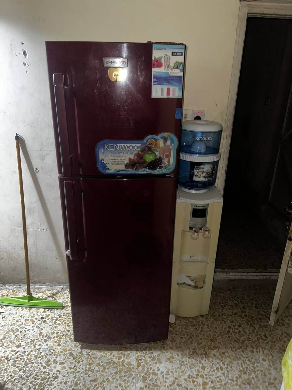 غسالة جديدة بالجيس تفاصيلها بالصور وثلاجة وبراد استعمال قليل كلهن للبيع بسعر مناسب


**إذا كنت صاحب هذا الإعلان وتريد حذفه لأي سبب، رجاءا أرسل رسالة إلى الدعم الفني**