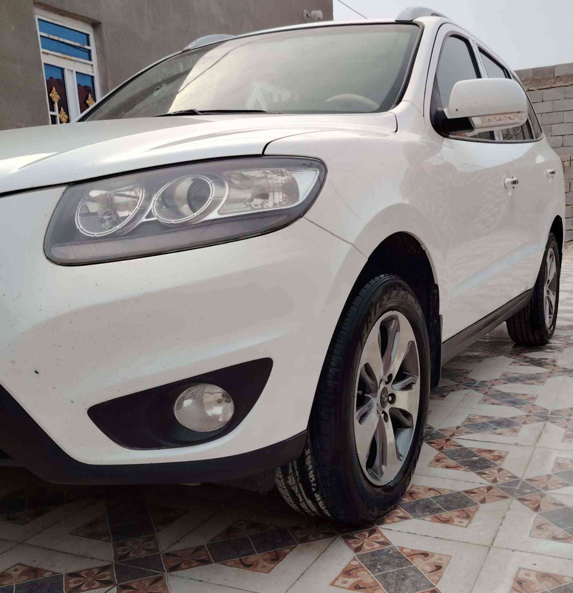 السلام عليكم
سنتافي خليجي موديل 11 (V6) للبيع او مراوس بتوسان موديل ١٦ او ١٧او ١٨ للتواصل ***********
