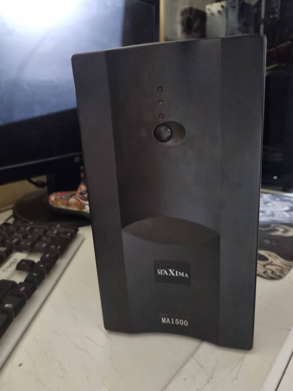 UPS MaxIma 1500
سعر 50 
واتساب***********
مكان بغداد
