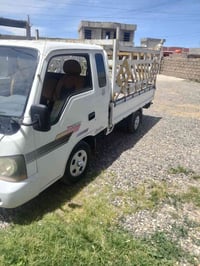 كيا بنكو نضيفه بدون حادث نضيفه محركها نشط ومشطها جديد سياره نشطه تايرا...