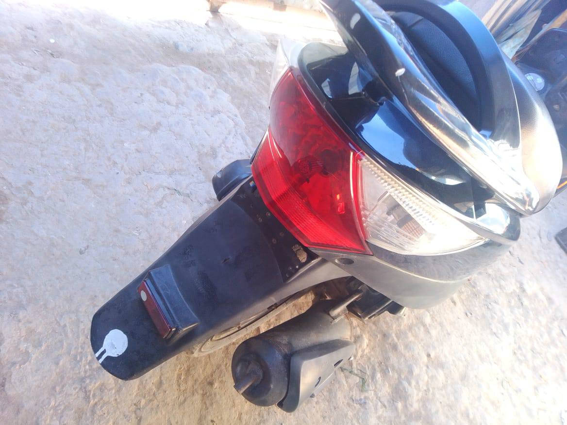 كامكو
موديل 2013
بلاديه 
كفاله عامه
تايرات جدد+باتري جديد+نوزل بلادي+فيتبم جديد!!
لا تنقيص ولا تبخير.
مكان رفاعي
السعر (750)
//***********//
غير متواجد على الفيس
