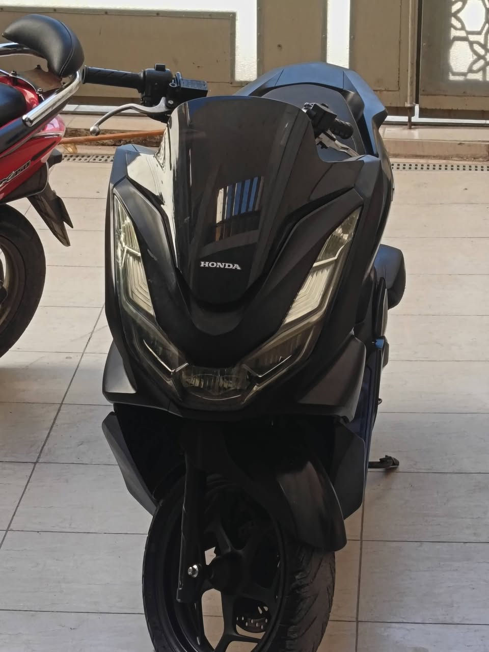 سلام عليكم
من رخصت الادمان
Pcx جيل رابع كوري دراجه قبل كم يوم نزلتها رمبه
دراجه حلوة وجديدة مكفوله مكينه وكفرات سعرها 18 ونص وبيها مجال للشراي
*********** واتساب
*********** رصيد
اسف عل اطاله
