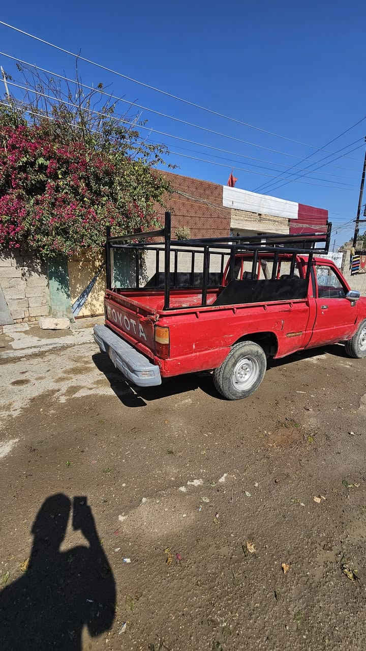 للبيع تويوتا موديل 85

 سنوية 27
 ما ساقطة
 جاهزة تحويل رقم ألماني
 صدر محرك مكفول

📍 المكان: بغداد – التاجي

💰 السعر: 25 (قابل للنقاش للجاد)

📞 ***********
