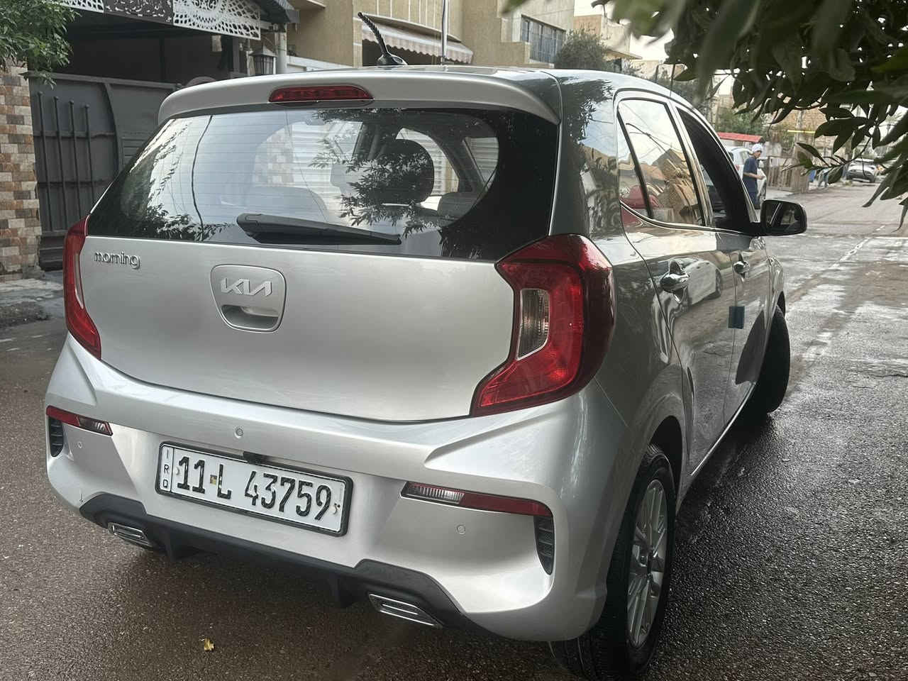 #كيا_مورنك
#موديل_2022
#مكفولة_كفالة_عامة
#جديدة_جداااااا

السيارة وارد كوري السيارة مكفولة كفالة عامة و السيارة جديدة جدا و السيارة ماشية قليل ماشية 20 الف السيارة مال بيت و نظيفة جداً و السيارة فول مواصفات عدا الفتحة و ايضاً مكفولة من الصبغ و البارد و السيارة استيراد على أيدي و بأسمي تحويل ثاني يوم 

المواصفات 

1- بصمة (عدد 2)
2- كشنات جلد 
3- كشنات تدفئة و تبريد 
4- ويل كب 
5- بلاجكتر 
6- شاشة كبيرة 
7- كامرة خلفية 
8- كامرة امامية 
GPS -9
10- رادارات 
11-  تحكمات ستيرن 
12- مري شفط 
14- محرك 3 سلندر 
15- مانع انزلاق 
16- كروس سرعة 
17- سياقة ذاتية
18- حساس خلفي 
19- يدات نيكل 
20- انضمة قيادة 
21-  ابواب بصمة
22- توقف ذاتي 
23- تحديد مسار 

السيارة أجمل و احلى بكثير من الصور و السيارة جديدة بكل ما تحويه الكلمة من معنى السعر 118 وبيها مجال 
الاتصال ***********
📍المكان : بغداد , الدورة
