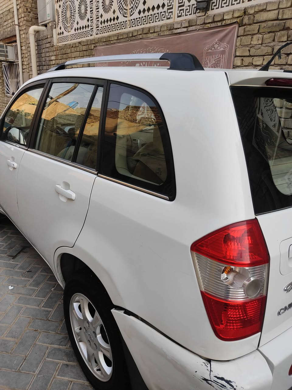 سلام عليكم ورحمة الله
تيكو شيري 12 
كير ميكانيكي 
رقم بغداد 
ماشية 58 الف 
مشط جديد ، تانكي جديد مال حاوية ، صوندة باور جديدة ، تايرات جدد ، باتري جديد ، عبوة فيت بم جديدة ، تبريد شرط ثلج 
راديتر تنظيف كامل وميها اخضر شرط + جوينات جديدة 
حماوة جوة النص ، السيارة عليها ادامة كاملة ، عوزها فقط دبل امامي 
مكاني بغداد مدينة الصدر 
السعر 64 وبيها مجال بسيط
للتواصل ***********
