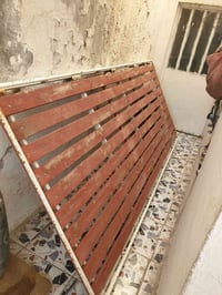 سيبايه مال نيسان  عاليه  للبيع يرادله صبغ بس الخشب مالته نضيف كلش السع...