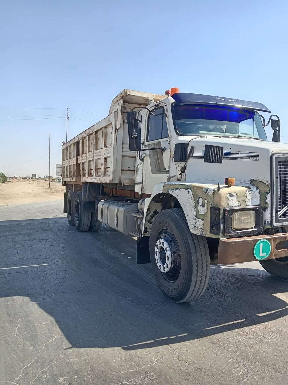 السلام عليكم فالفو لبيع مديل 91 نكليزي بسمي سنويه لل ٣٠ مكينه 23 كير 3X3 مجموعه النكي تبريد كهربائيات سياره ما ناقصها شي كبل لشغل مكان ديوانية مركز المدينه بيع مستعجل لو مراوس بالبي ***********
