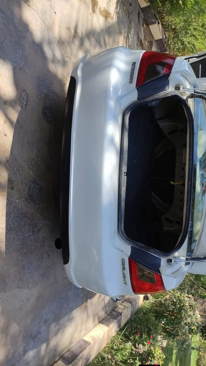 سلام عليكم كالنت 2010 للبيع  السعر 81  بيها  مجال جاملوغ مصبوغ فقط والثاني مبدل بدون اي ضرر داخلي والباقي مبين فول نضيف  رقمها سليمانيه رقم الجديدد
محرك 2400  للاستفسار ***********
