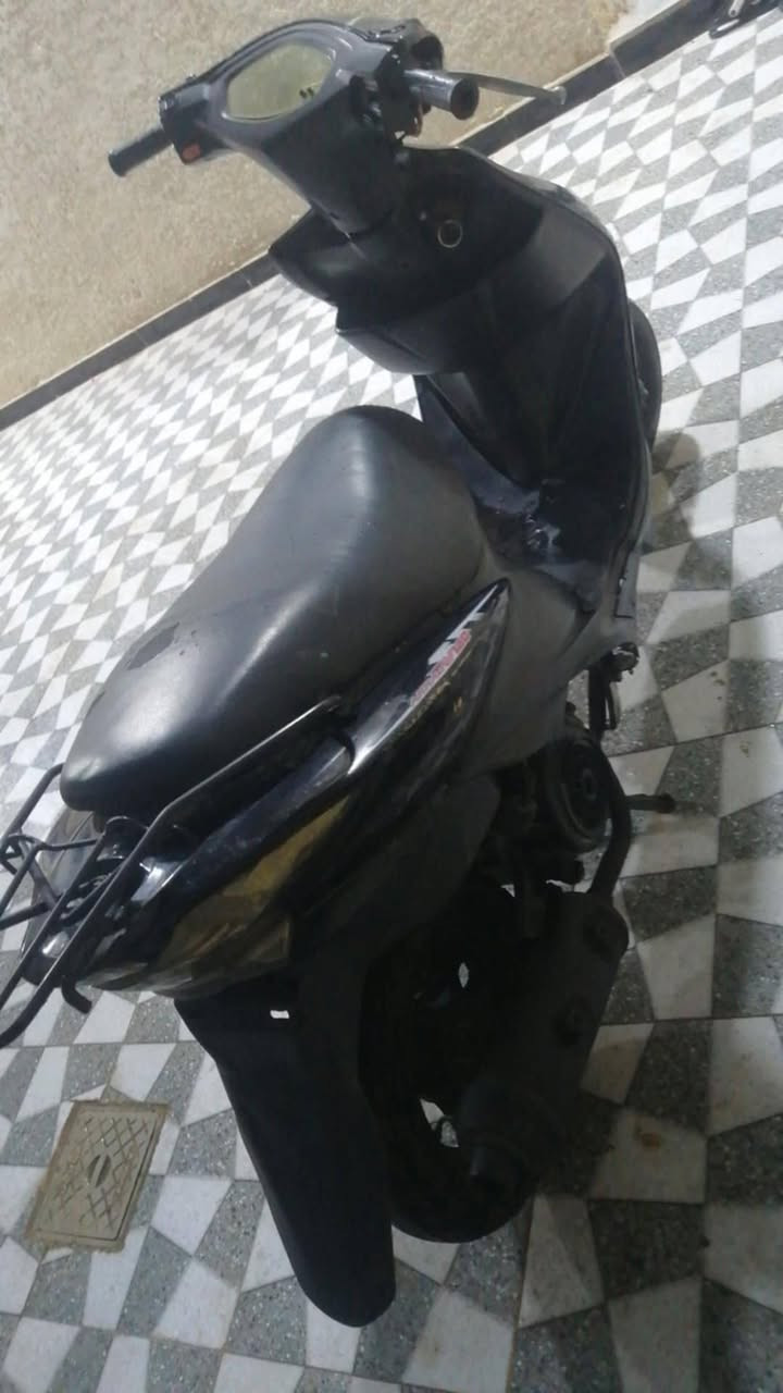 ادرس ماليزي نضيفه للبيع او مراوس ب سبيسي مكاني السفحه ***********
