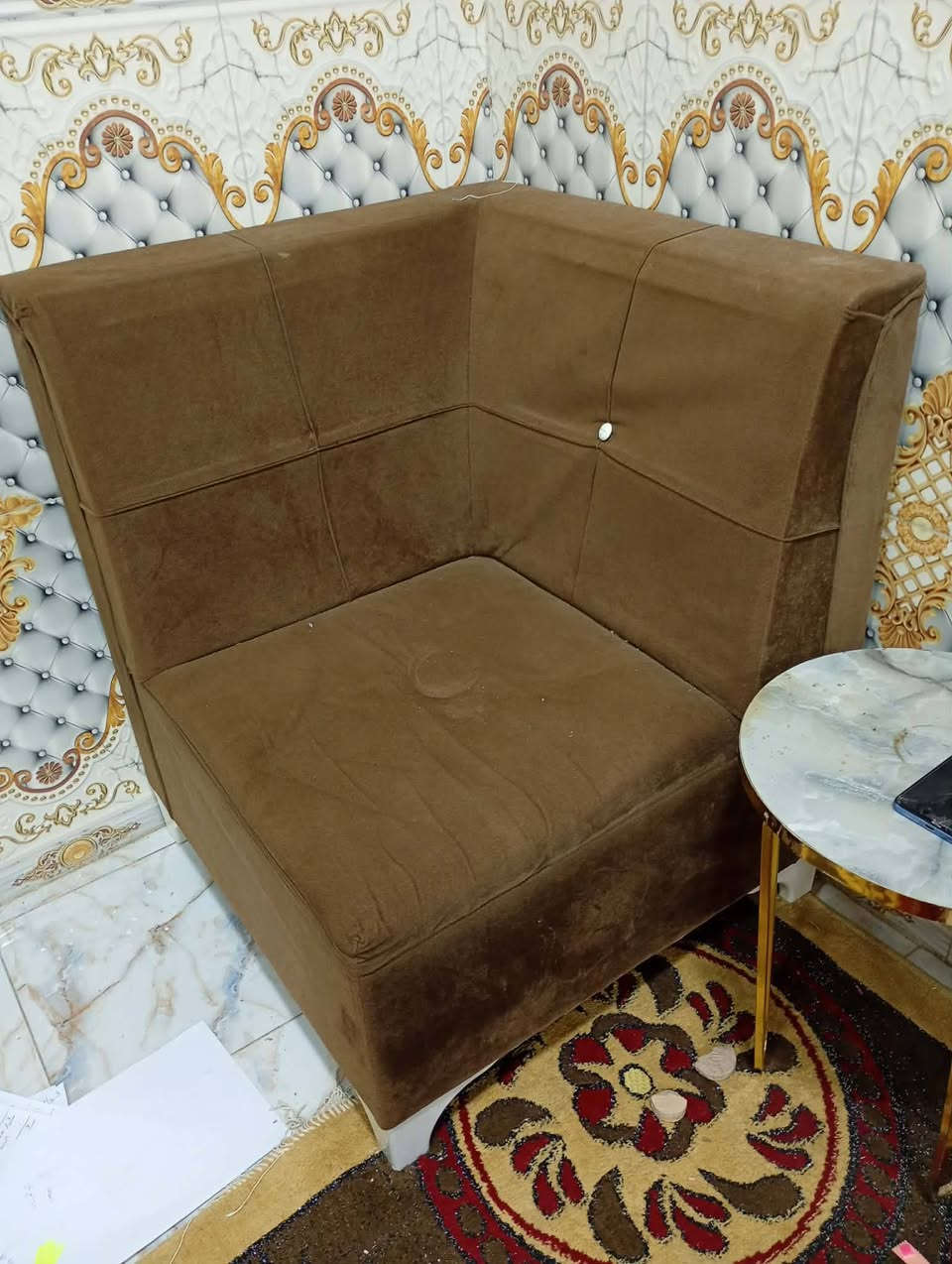 السلام عليكم تخم دايوان 10 مقاعد السعر 250 وبي مجال مكاني حله طهمازيه ***********
