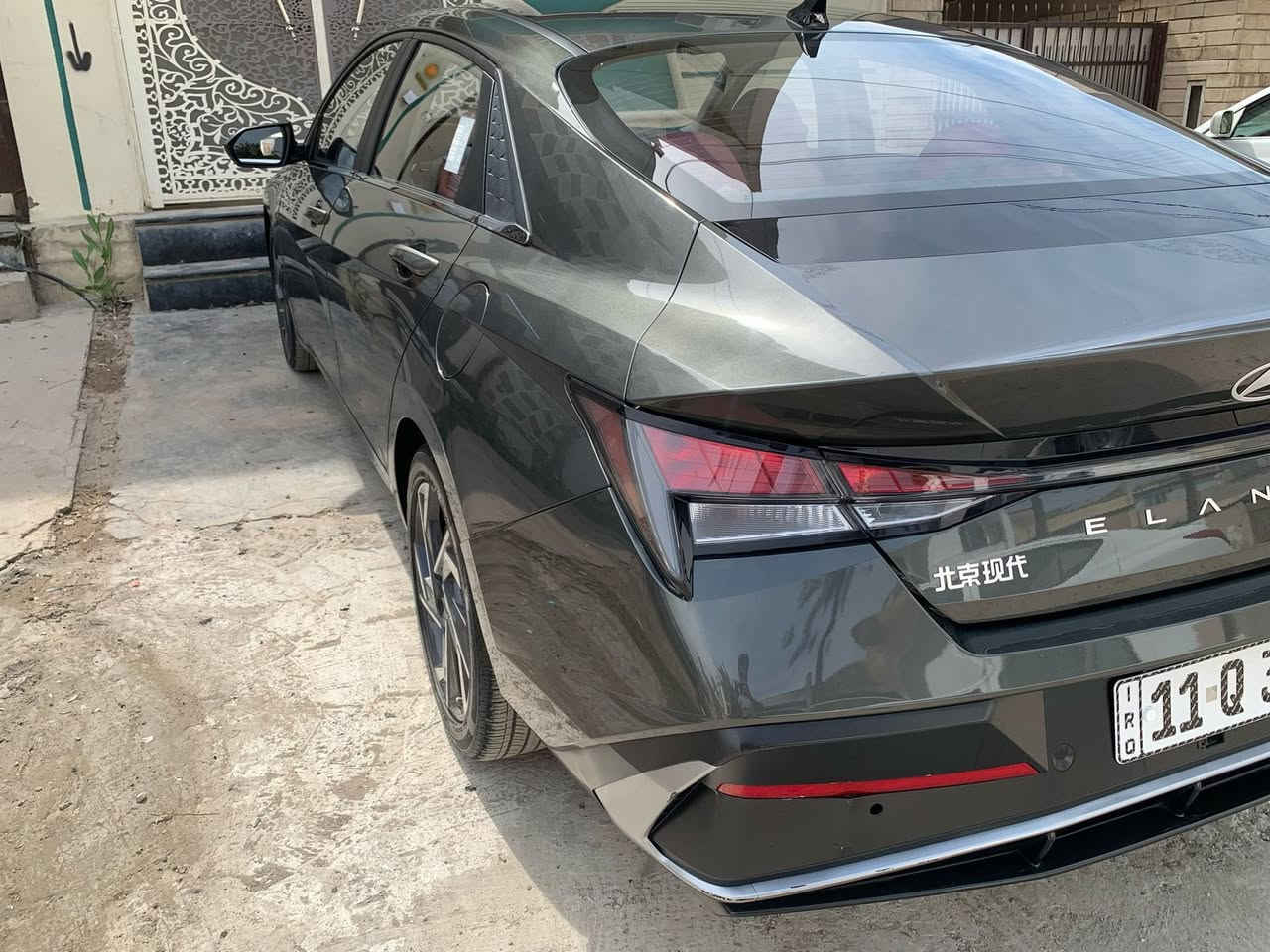 هونداي النترا  خليجي تجميع صيني
لون مميز

موديل 2024 

ماشيه 22

فول المواصفات 

بصمه 

سلايت 

حساس امامي خلفي 

كامره خلفيه 

شاشه 

سايد بريك دكمه 

دشبول دجيتال 

قطعتين تبريد 

وباقي المواصفات المعروفه 

السياره رقم بغداد   
   

السعر 145💵وبيه مجال 

العنوان📍بغداد

    متوفر واتساب***********☎️
