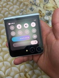 سامسونج z فليب 5 مستعجل ع بيعته   ذاكرته ٢٥٦   كلش نظيف   عربي رسمي مك...