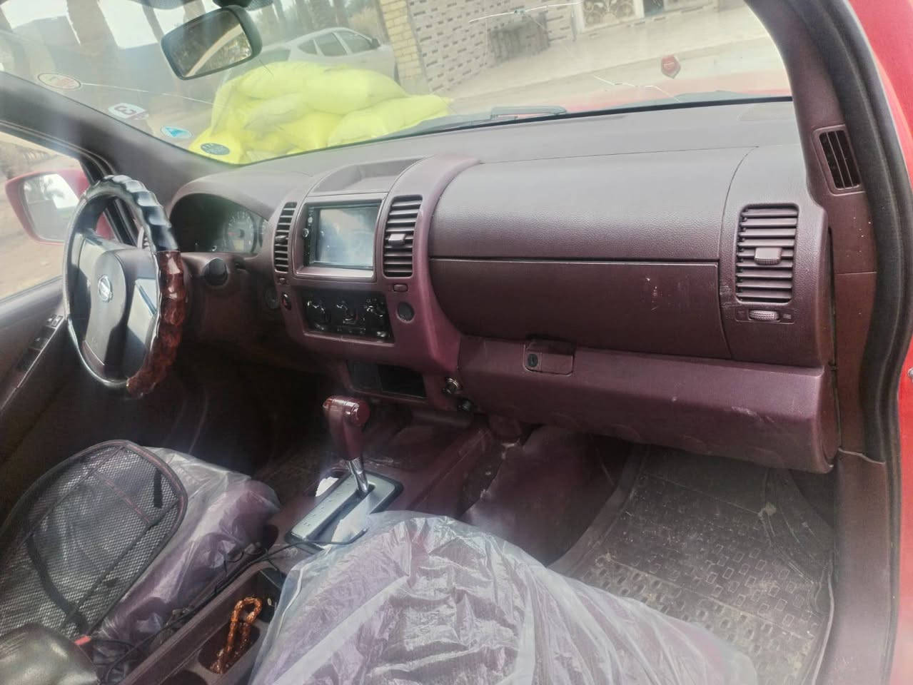 السلام عليكم ورحمه الله وبركاته نيفاره 2010 مكفوله من الضربه رقم أربيل ماذب عليهه الف جاهزه من كلشي مكينه كير حدايه تبريد كهربائيات فول تريد مداور تريد وكاله السعر 105بيهه مجال للاستفسار ***********
