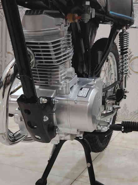 سلام عليكم اربعه گير محرك نامه شلامجه اصلي اوراق سكنر مكفوله كفاله عامه  تعميره 24 صالهه شهر من معمره نضافه فول تجي وشوف بعينك شاصي 24 رقمي***********
