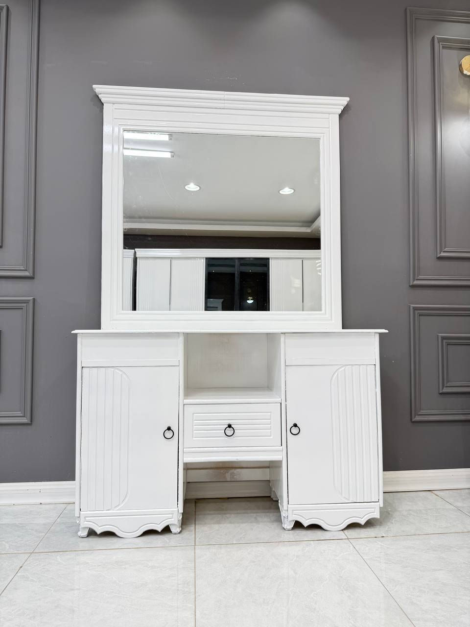 مليون  فقط😍

غرف نجاره عراقيه 💯💯

تتكون من 8  قطع 

عرض الكنتور 3 و20سم

ارتفاع الكنتور 2 و20سم

السرير بلوك ٦ ارجل

طول السرير 200 سم 

عرض السرير 160 سم 

الضهر براغي

 

الشازلون 50 الف


**إذا كنت صاحب هذا الإعلان وتريد حذفه لأي سبب، رجاءا أرسل رسالة إلى الدعم الفني**