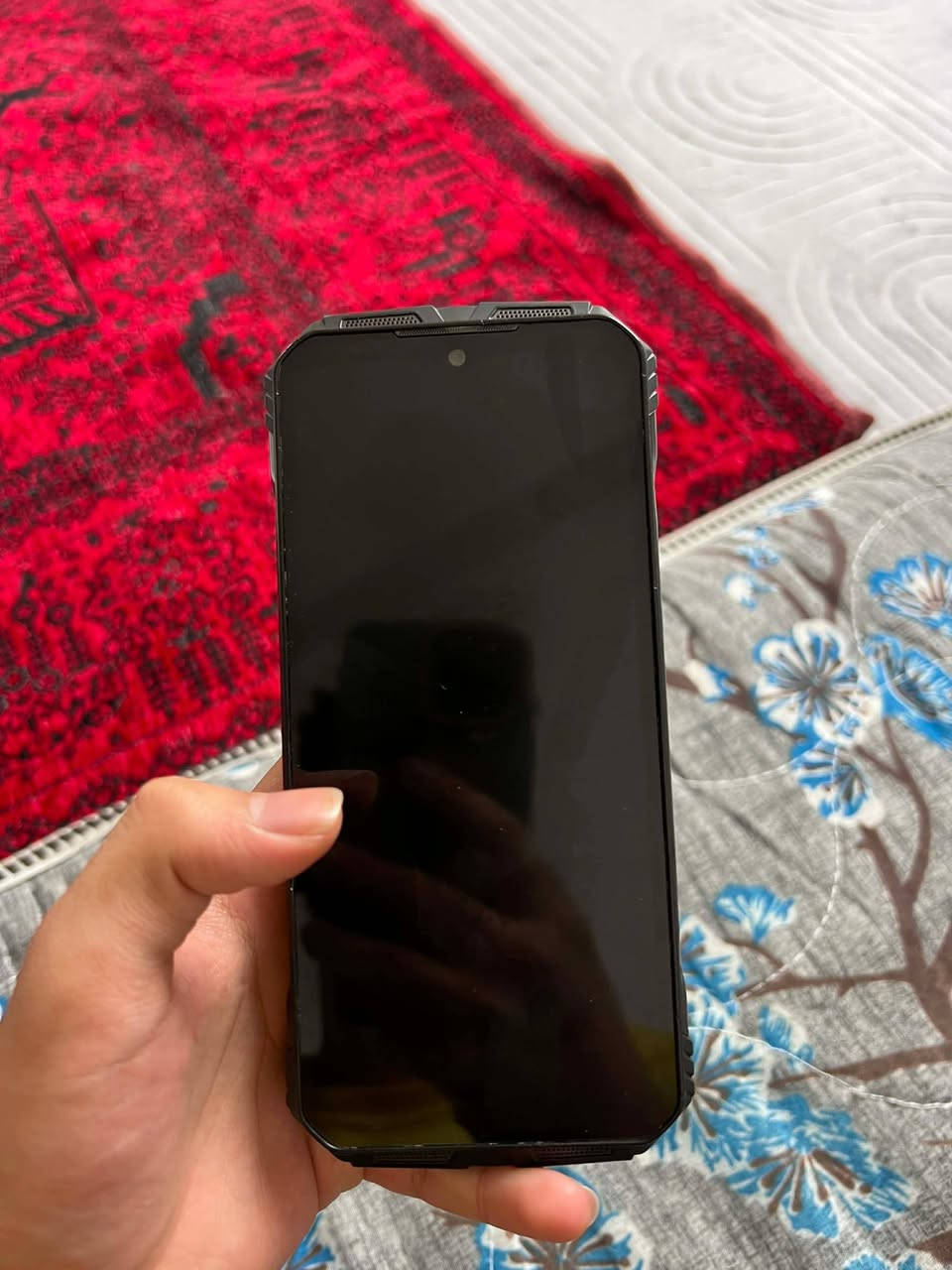 حالة: مستعمل/كالجديد
البطارية: 22,000 mAh (تستمر أيام بدون شحن)
الشاشة: 6.58″، 120 Hz، Full HD+
الكاميرات: خلفية 200 MP + أمامية 32 MP
الذاكرة: 16 GB RAM + 512 GB تخزين
نظام التشغيل: Android 14
مميزات إضافية: يدعم 5G، IR للتحكم بالأجهزة، مقاوم الماء والغبار IP68/IP69K

410الف و بي مجال


**إذا كنت صاحب هذا الإعلان وتريد حذفه لأي سبب، رجاءا أرسل رسالة إلى الدعم الفني**