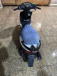 ماكس سرعة120 للبيع  كلشي ماعيزها غير دبلات كدام السعر 350 وبي مجال بسي...